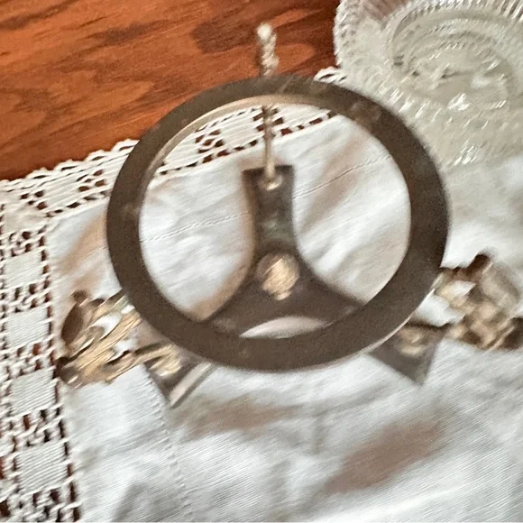 Vintage brass Candle Holders and one glass holder - Picture 4 of 12